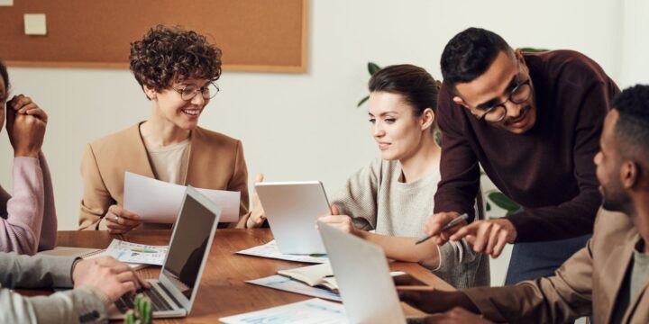 What Are Conversation Intelligence Tools and How Do They Improve Business Performance?